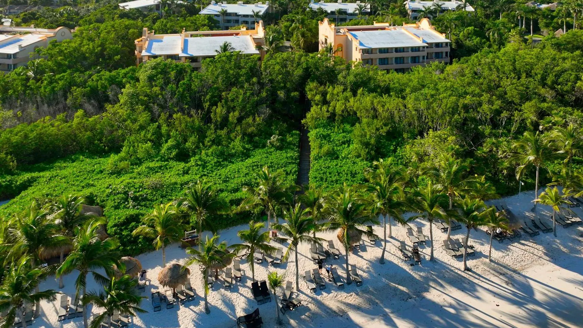 Grand Palladium White Sand Resort & Spa Akumal 5*,